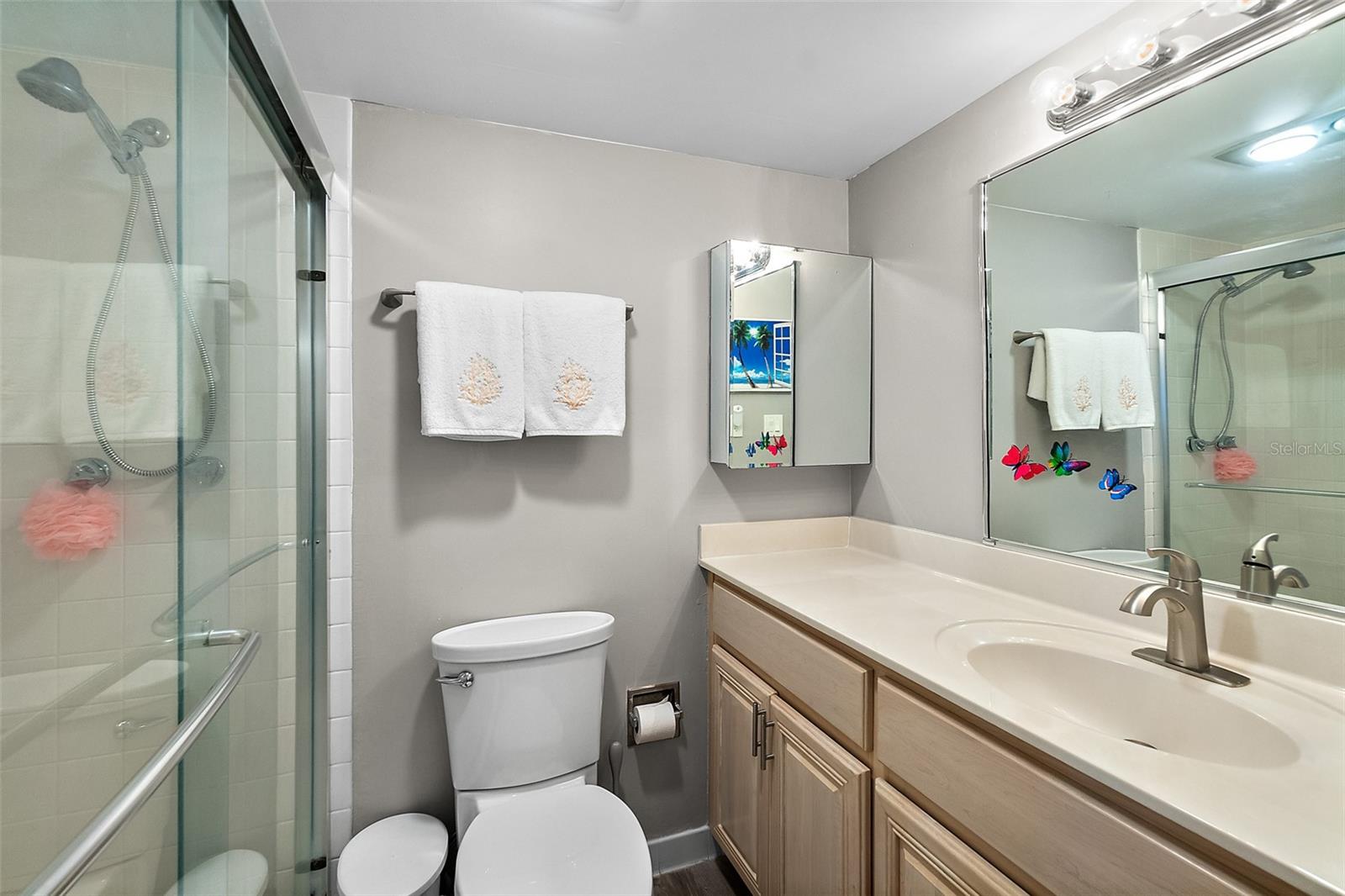 OCEAN 01 CONDO - Residential