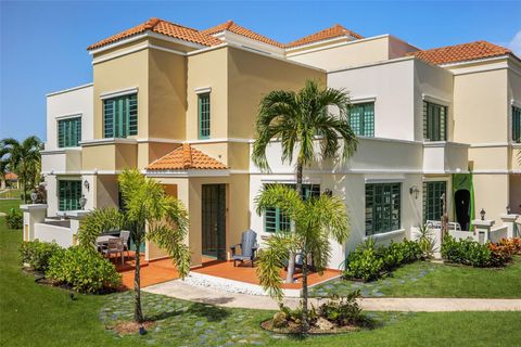 A11 PUNTA DEL MAR BEACH VILLAGE RINCON  00677