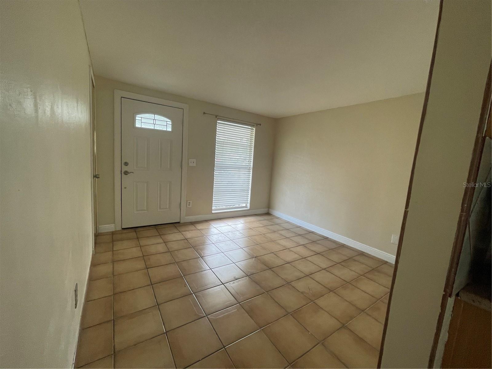 TOWNN COUNTRY PARK UNIT 29 - Residential Lease