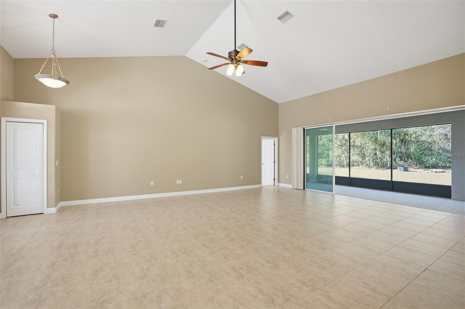 PINE RIDGE UNIT 01 - Residential