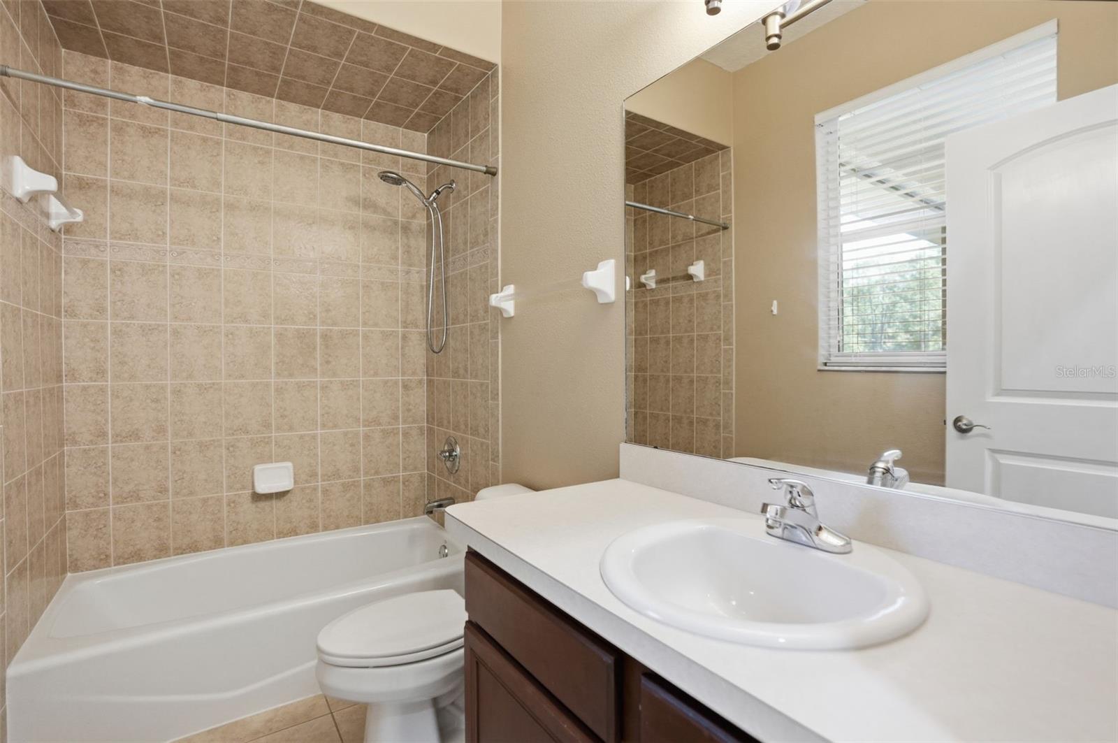 PINE RIDGE UNIT 01 - Residential