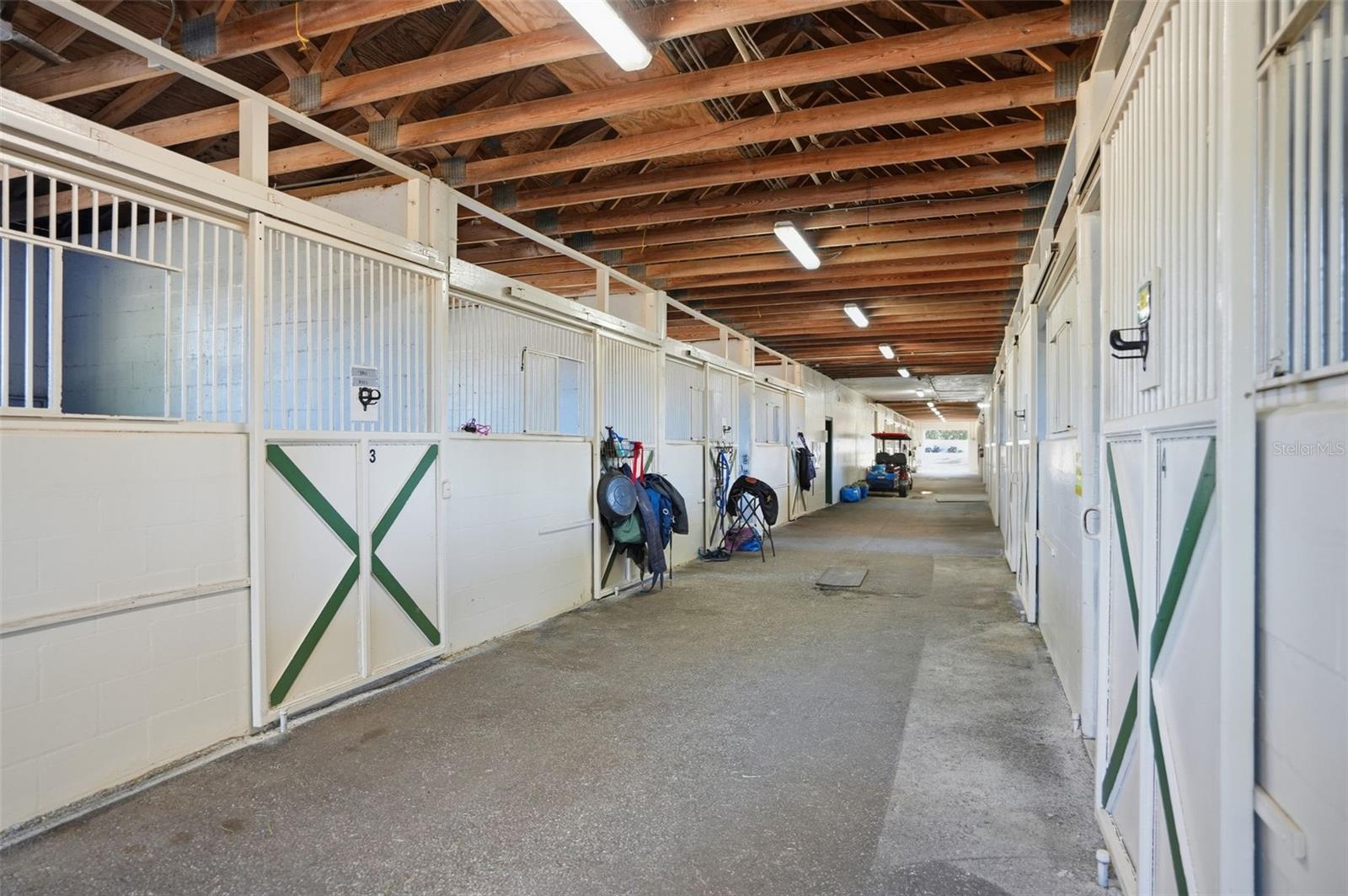 PINE RIDGE UNIT 01 - Residential