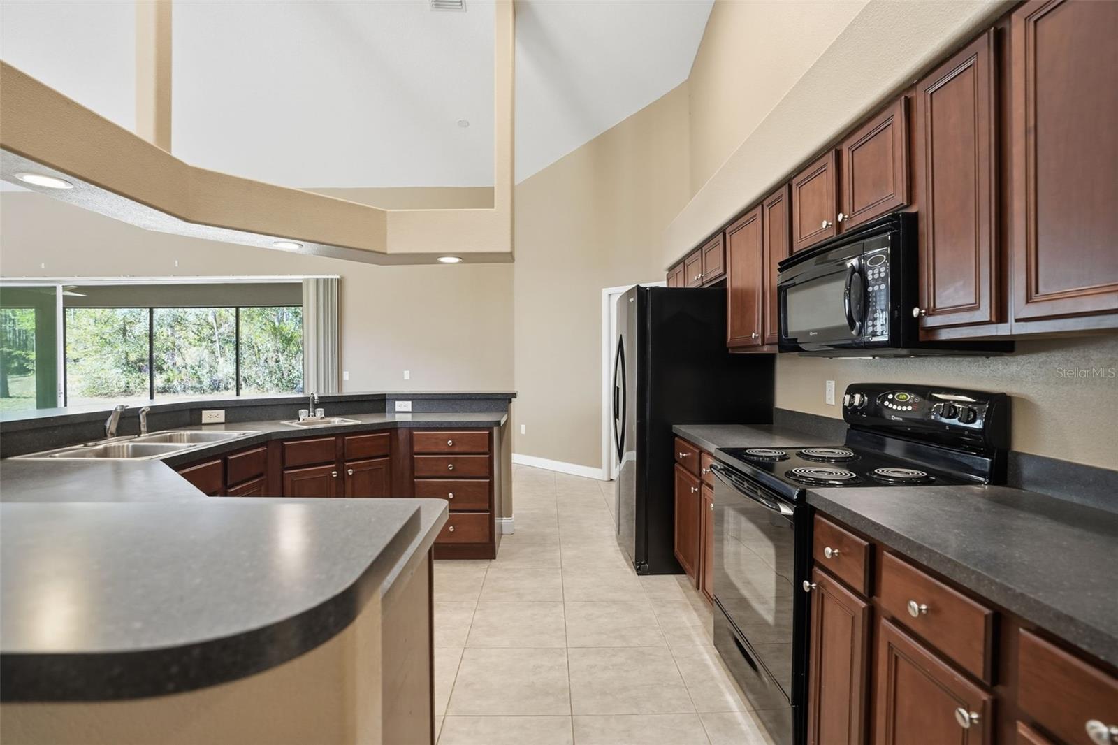 PINE RIDGE UNIT 01 - Residential