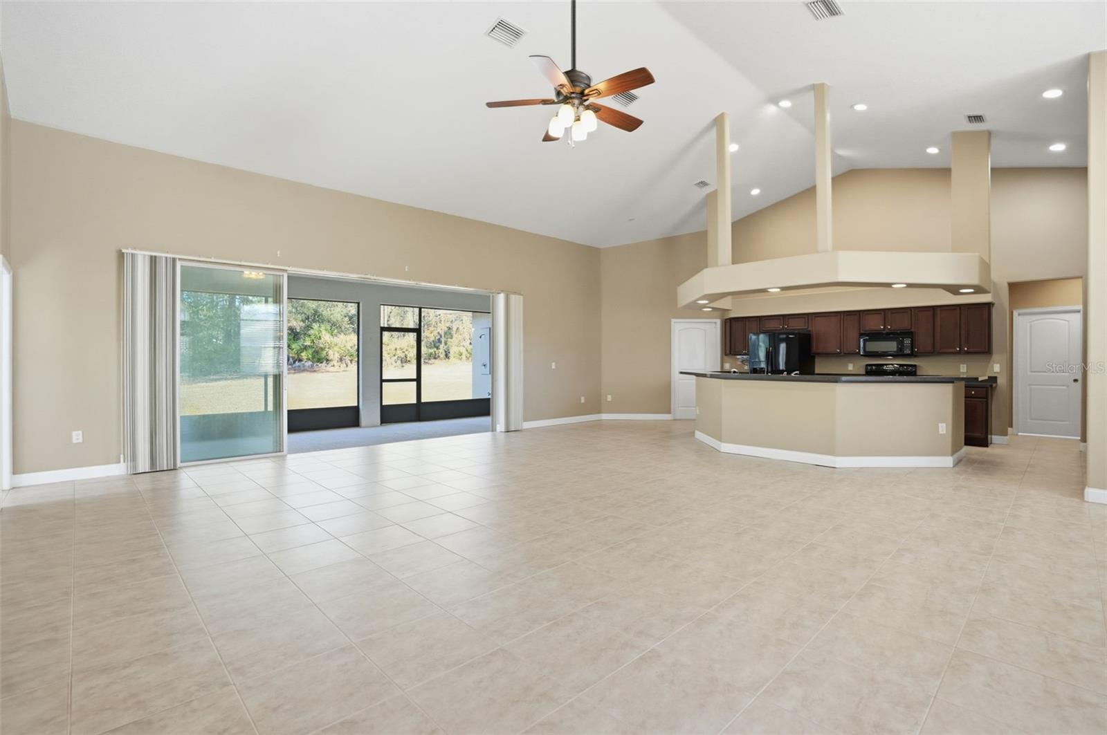 PINE RIDGE UNIT 01 - Residential