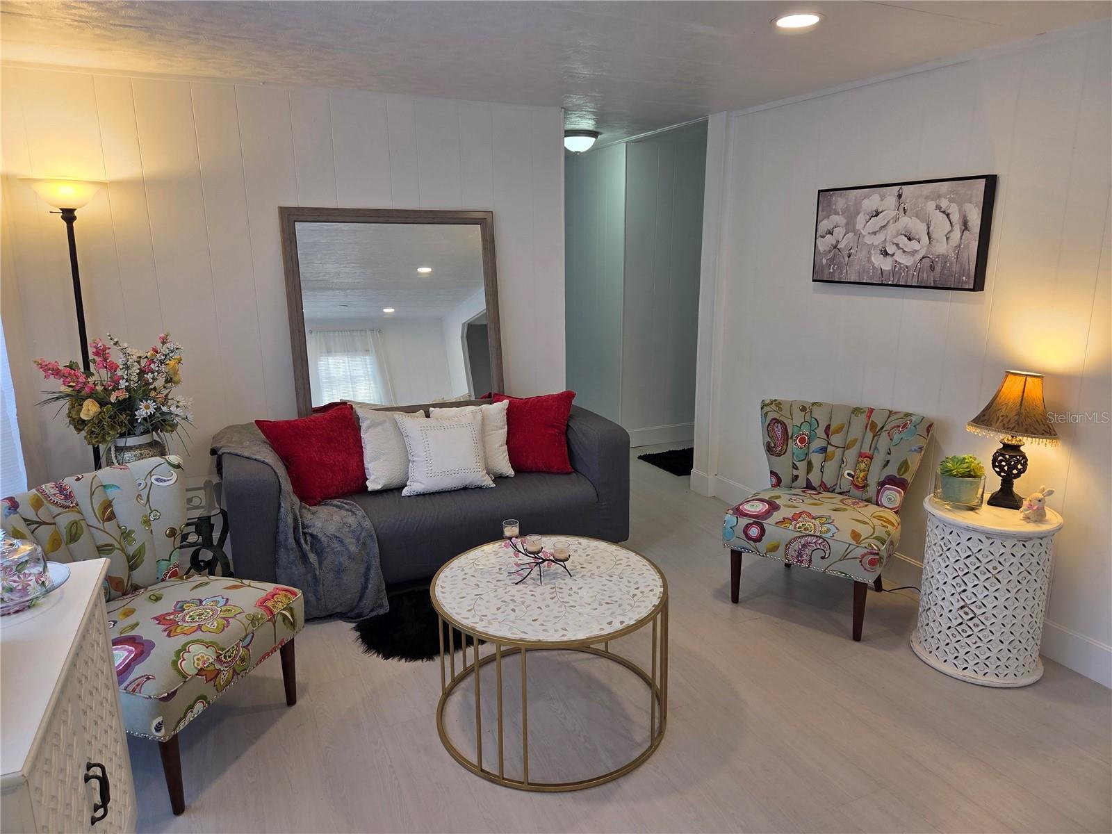 FLA FRUITLAND PARK TROP HOMESITES - Residential