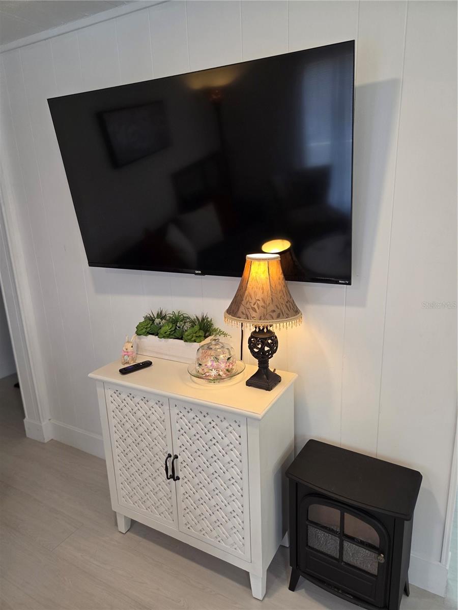 FLA FRUITLAND PARK TROP HOMESITES - Residential