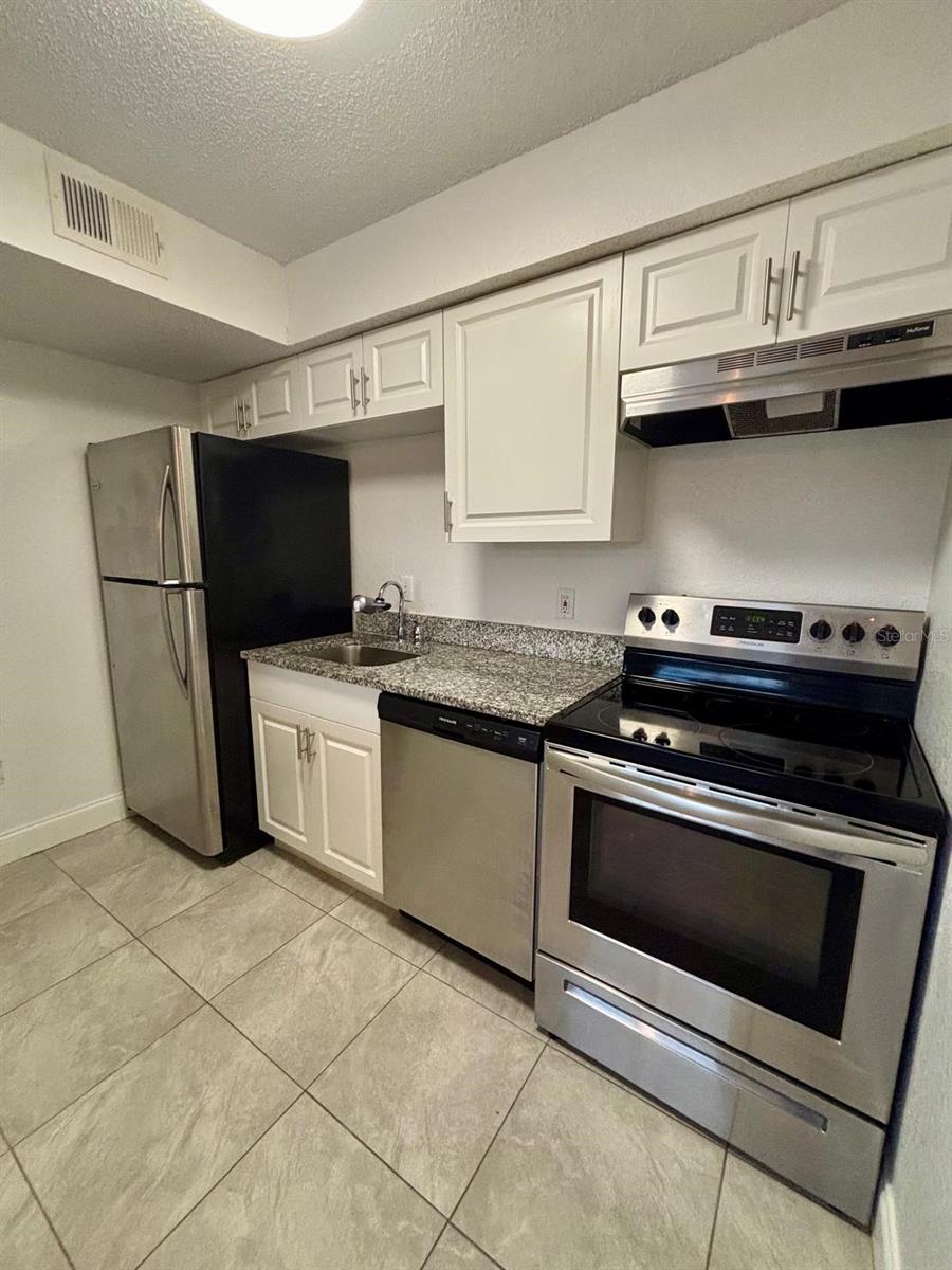VILLAS DEL SOL AT KISSIMMEE CONDO - Residential Lease