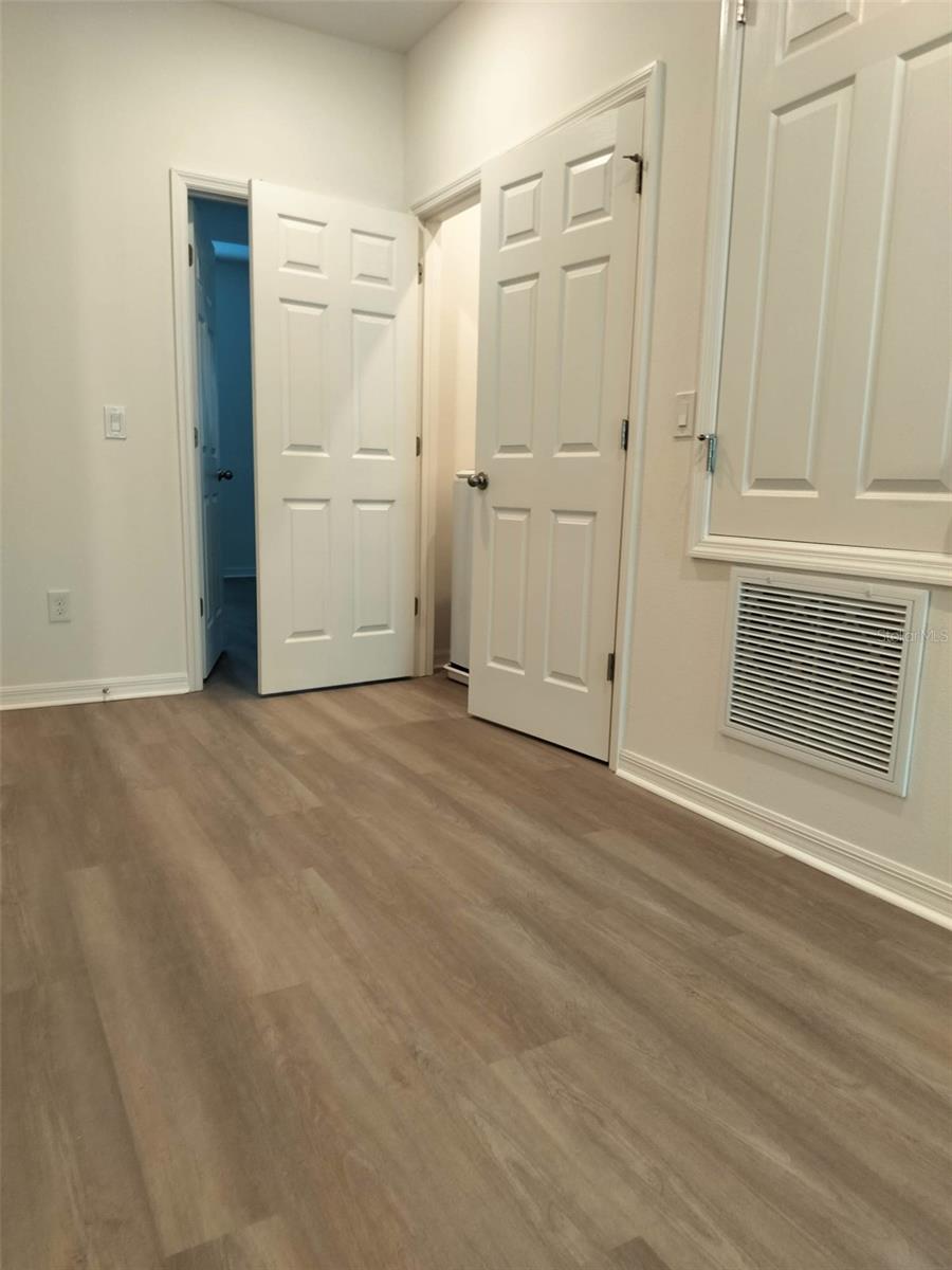 LOCH LEVEN PARK - Residential
