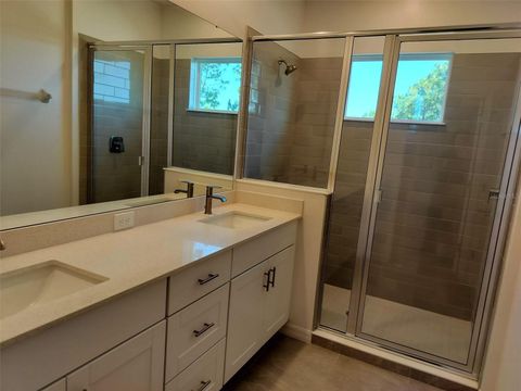 Tiny photo for 1358 Kings Crown Street, Mount Dora, FL 32757 (MLS # O6406838)