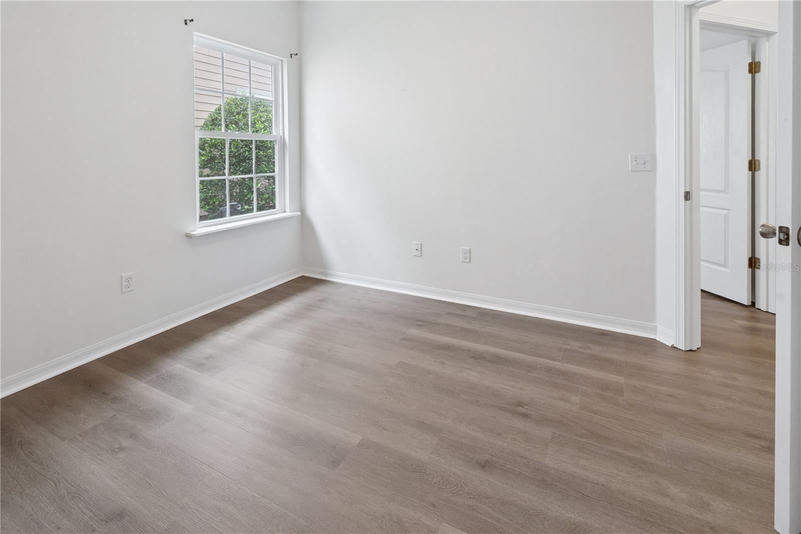 LONGLEAF - Residential