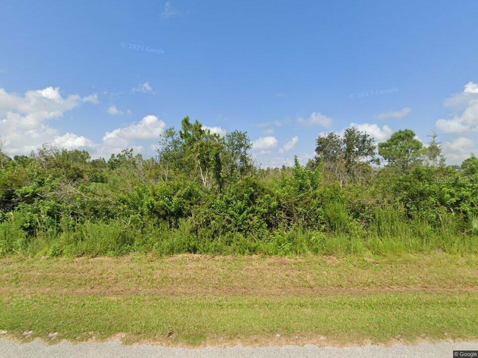 Rare Multi-Parcel Opportunity in Punta Gorda Acres
Four adjoining parcels offered together as one sale, totaling over 20 acres (MOL) in the highly sought-after Punta Gorda Acres community. Whether you’re looking to build a private estate, create a family compound, or hold as a long-term investment, this land provides unmatched possibilities. Four parcels sold together (10.05 acres + three adjoining lots) Peaceful, rural setting just minutes from downtown Punta Gorda. Ideal for equestrian, agricultural, or residential use. Convenient access to I-75, US-41, and Punta Gorda Airport. Room for barns, workshops, RV/boat storage, or multiple residences
Enjoy the tranquility of country living while staying close to Charlotte Harbor, waterfront dining, and year-round community events. Opportunities like this are few and far between — secure your piece of Southwest Florida today.