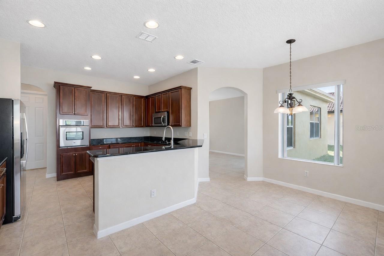 NORTH SHORE VILLAGE - Residential