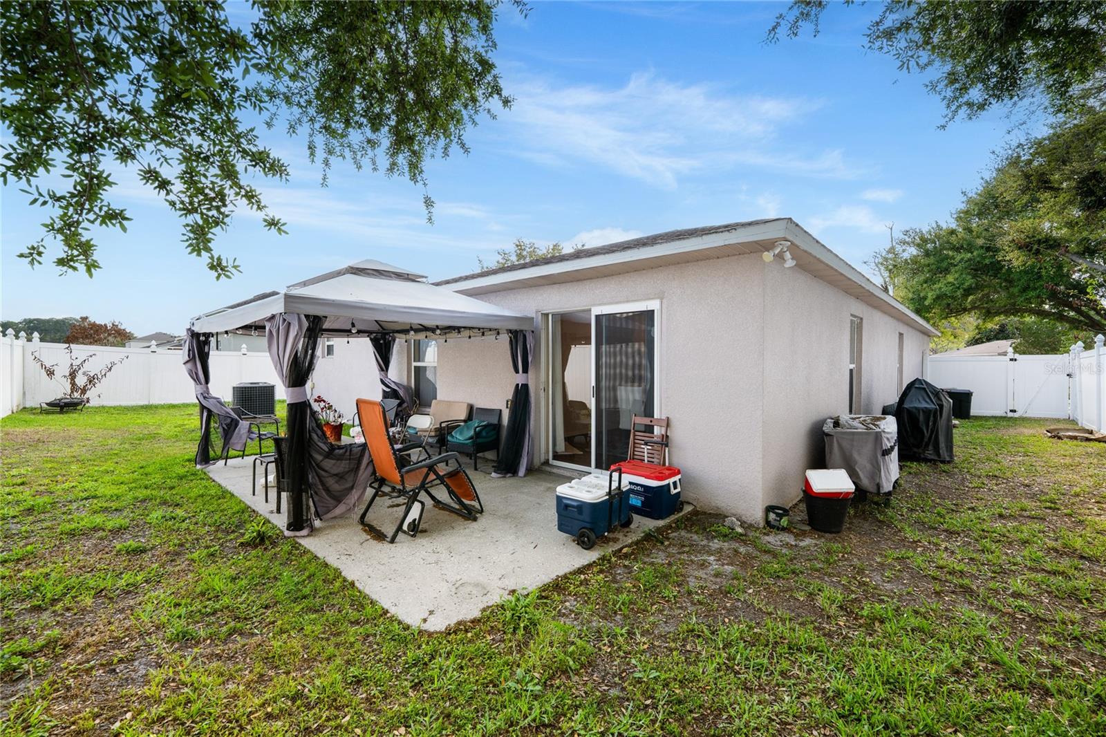 CEDAR HILL REP - Residential