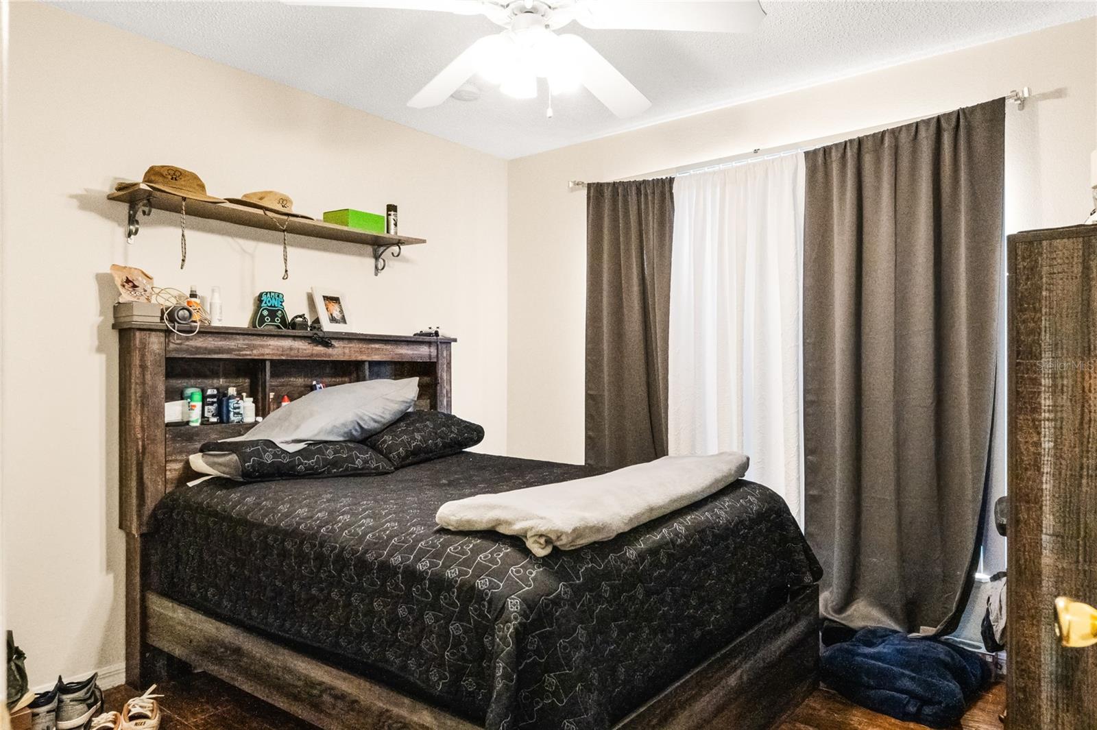 CEDAR HILL REP - Residential