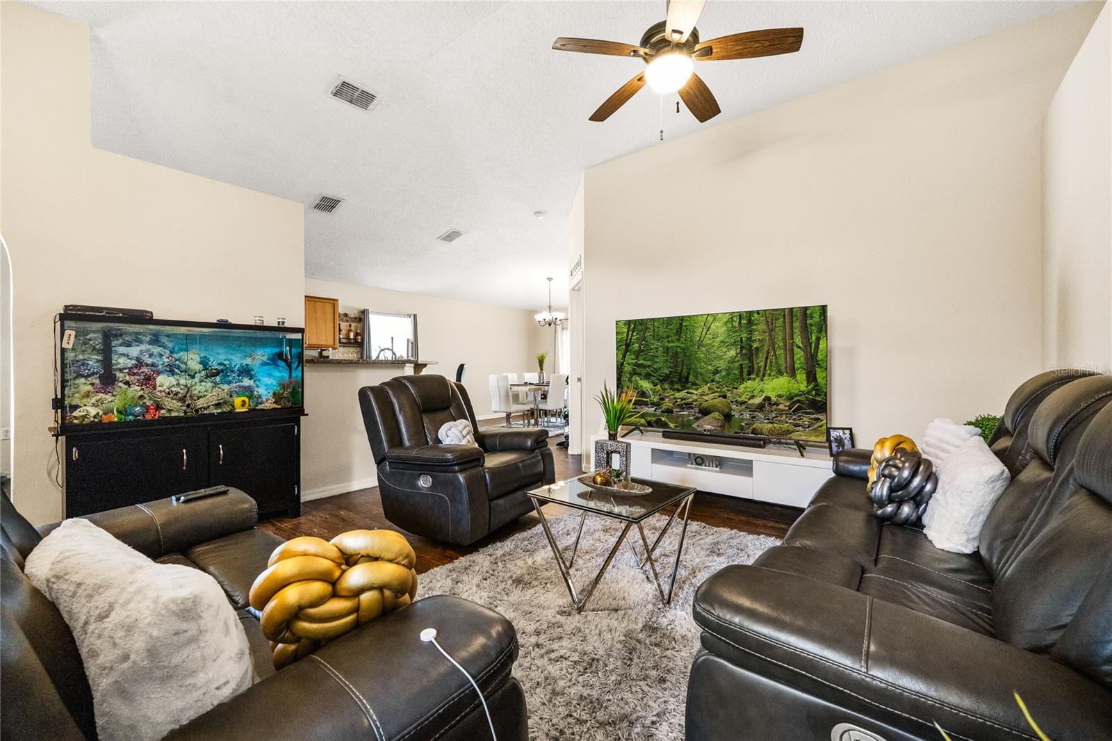 CEDAR HILL REP - Residential