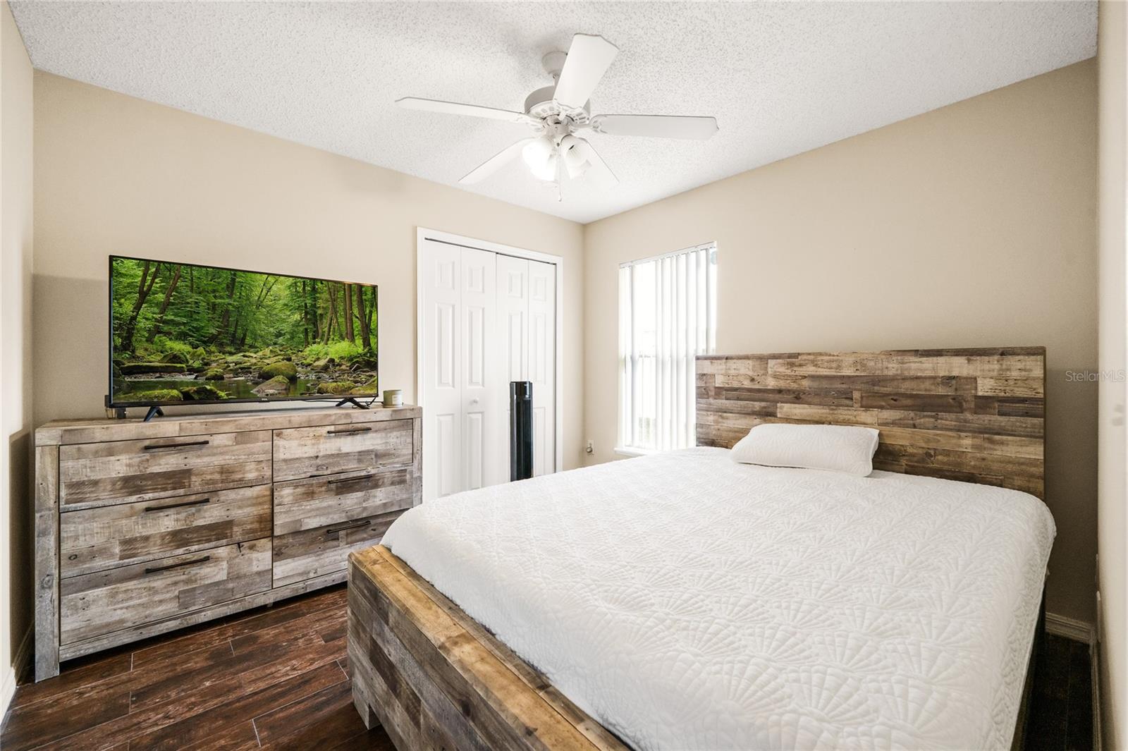 CEDAR HILL REP - Residential