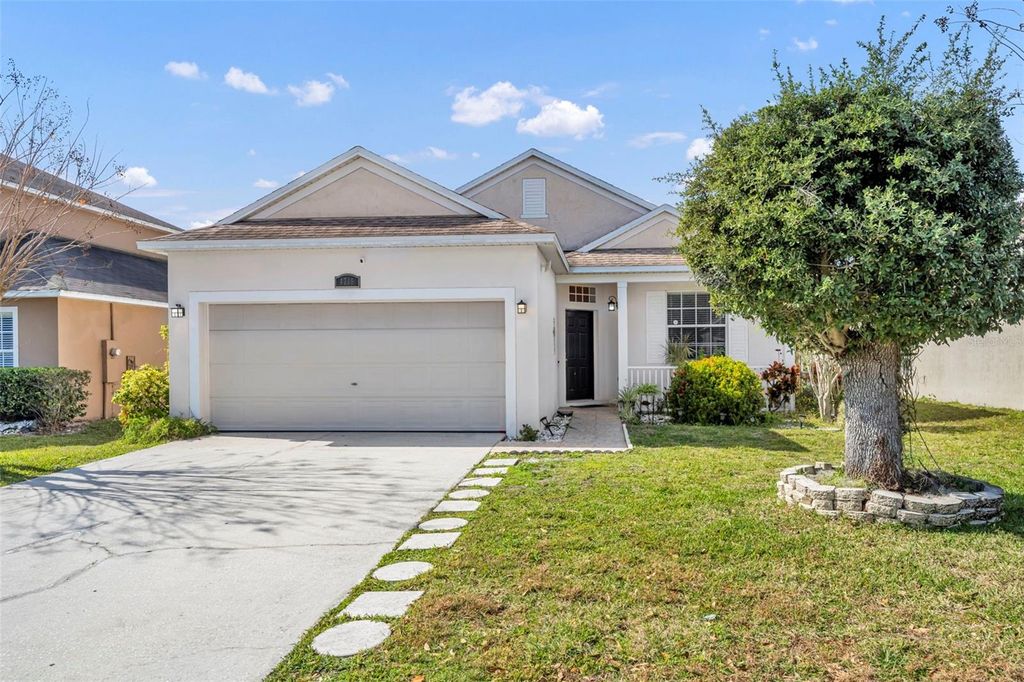 Photo of 4718 Waterside Pointe Circle, Orlando, FL 32829 (MLS # G5107195)