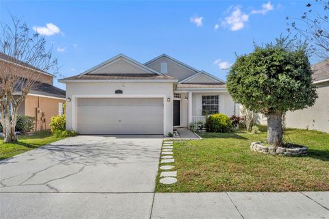 Photo of 4718 Waterside Pointe Circle, Orlando, FL 32829 (MLS # G5107195)
