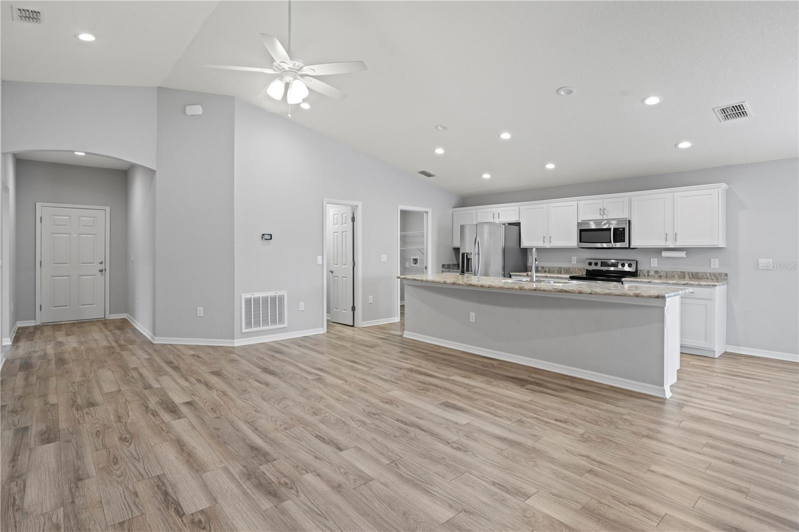 416 MONTICELLI DRIVE