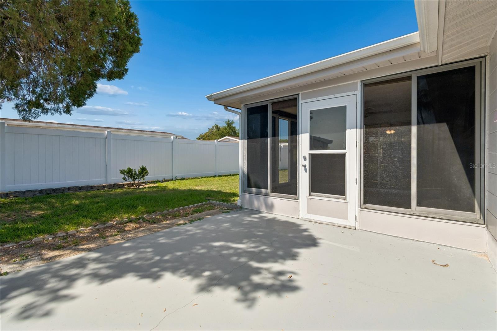 HOLIDAY GARDENS ESTATES - Residential