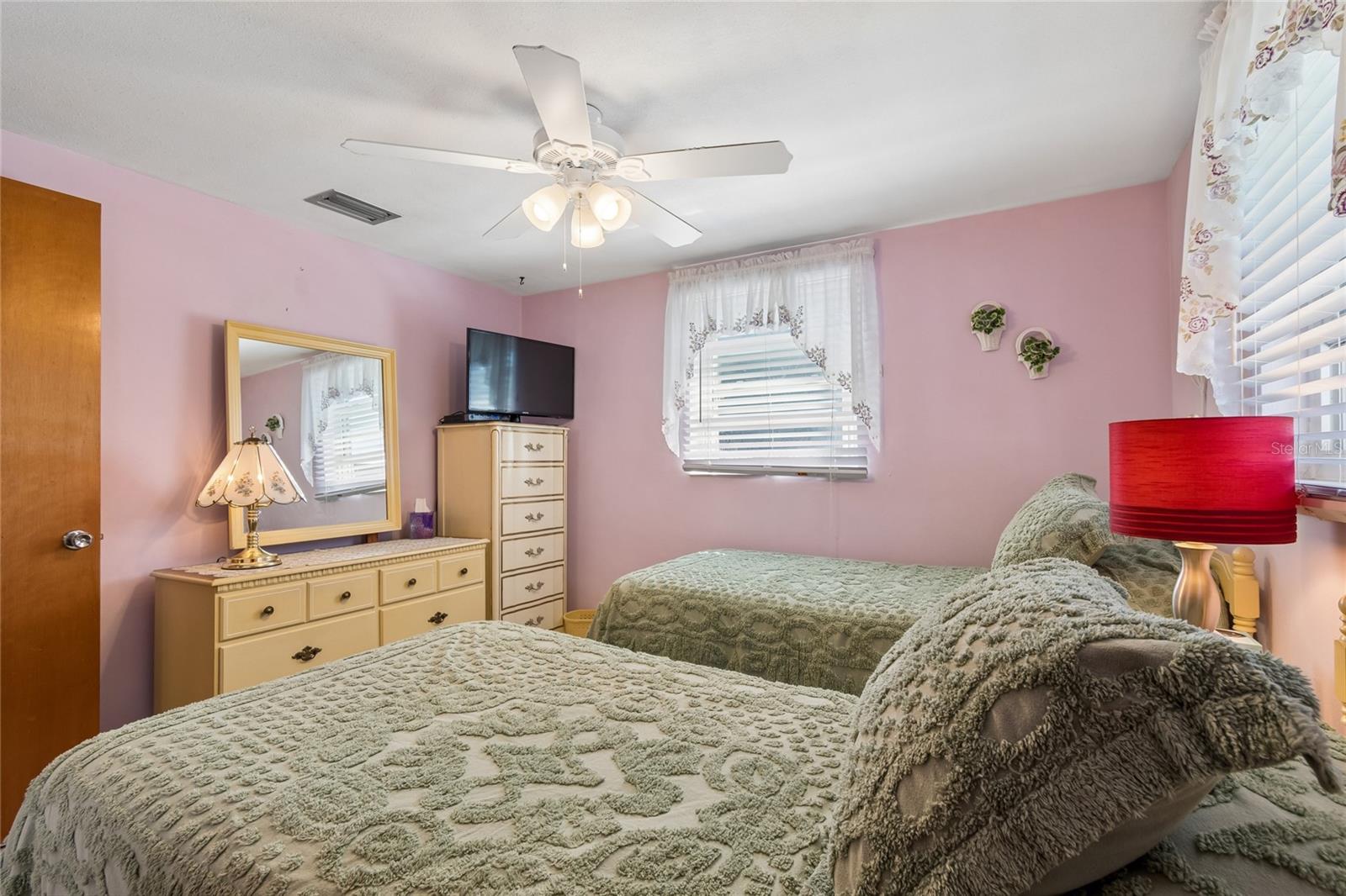 HOLIDAY GARDENS ESTATES - Residential