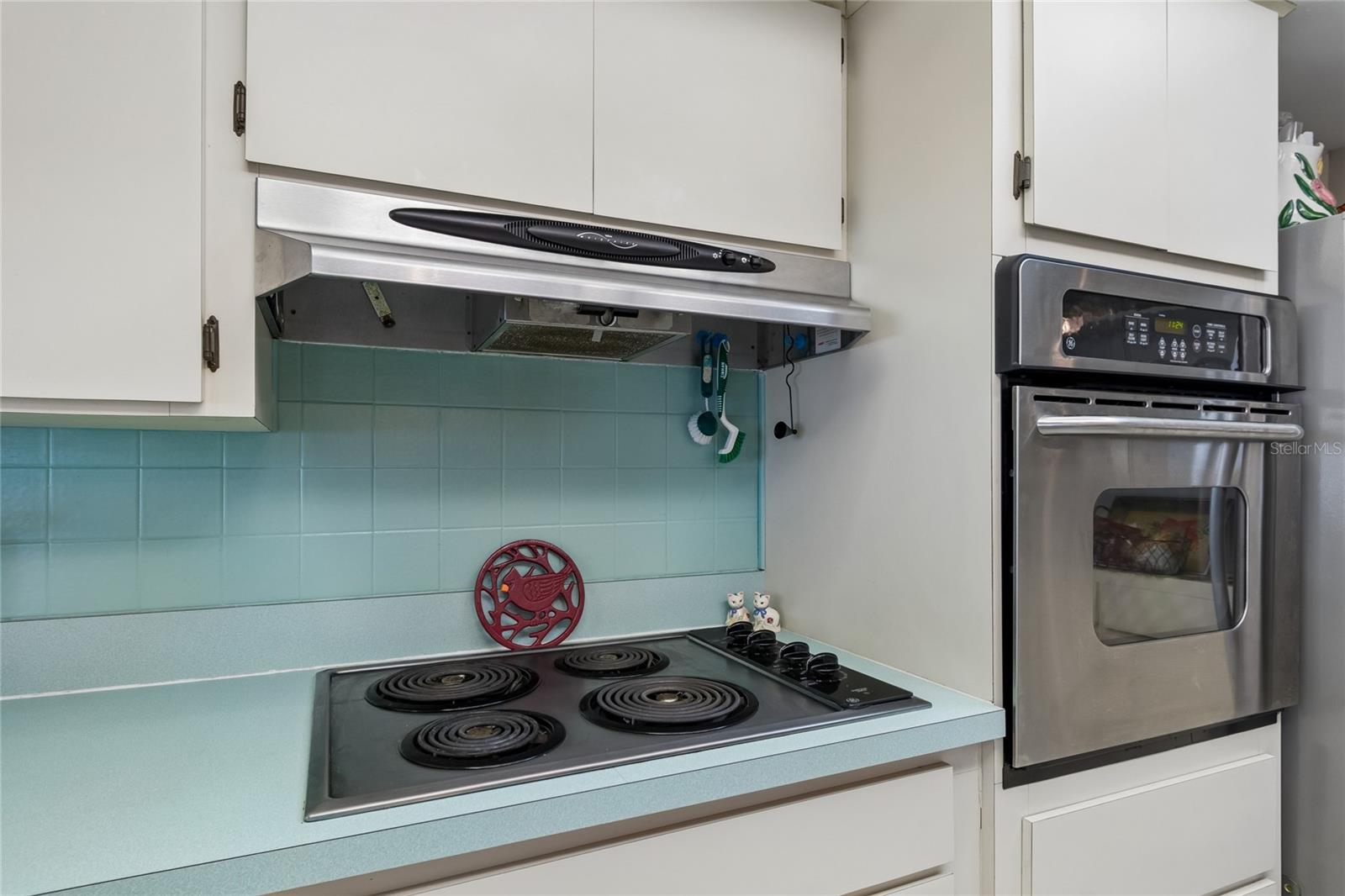 HOLIDAY GARDENS ESTATES - Residential