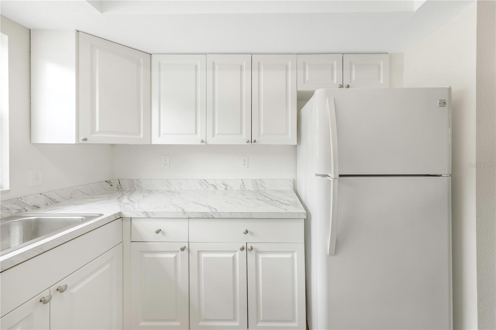 TALL PINES - Residential