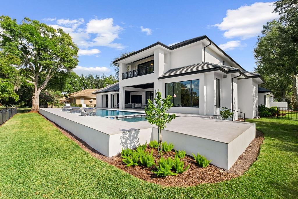 ISLEWORTH - Residential