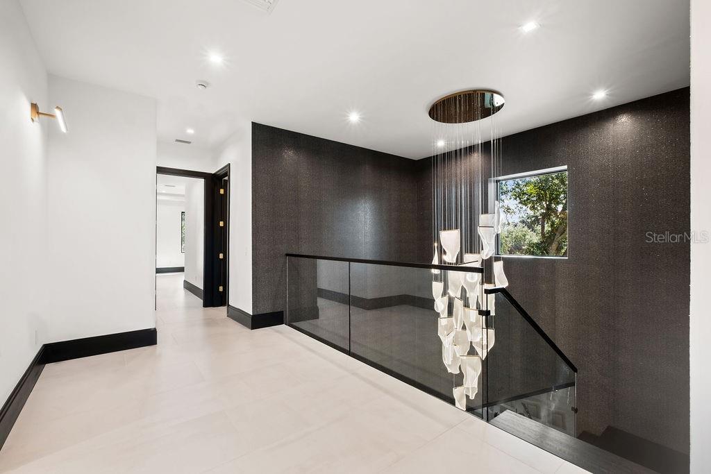 ISLEWORTH - Residential