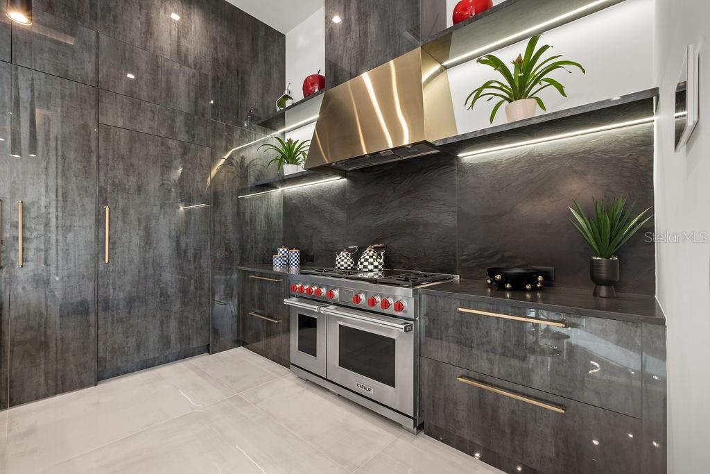 ISLEWORTH - Residential