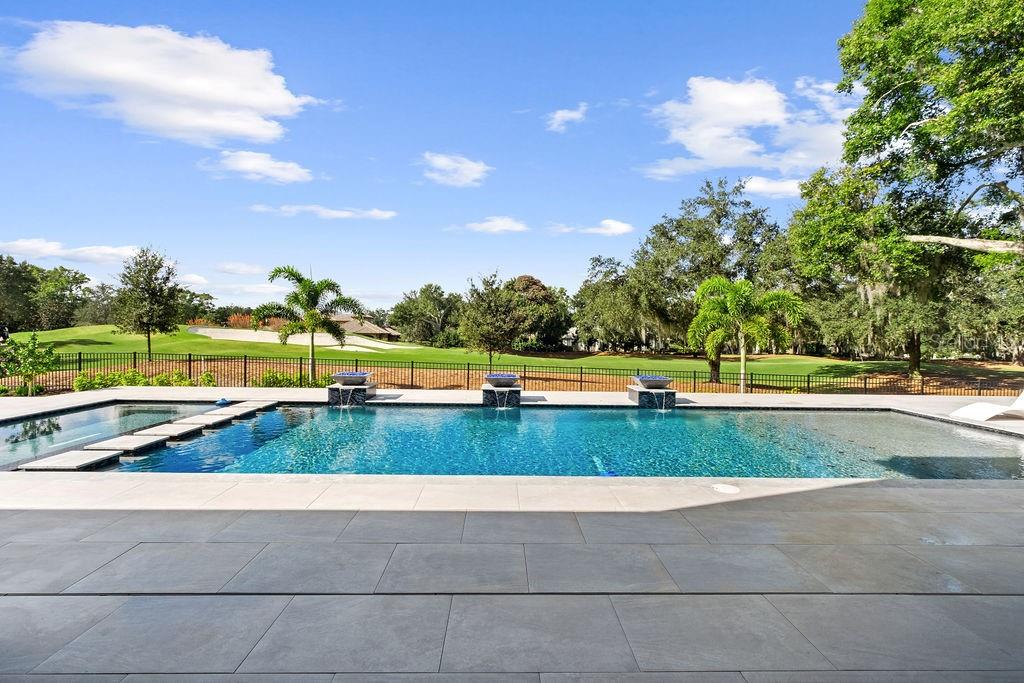 ISLEWORTH - Residential