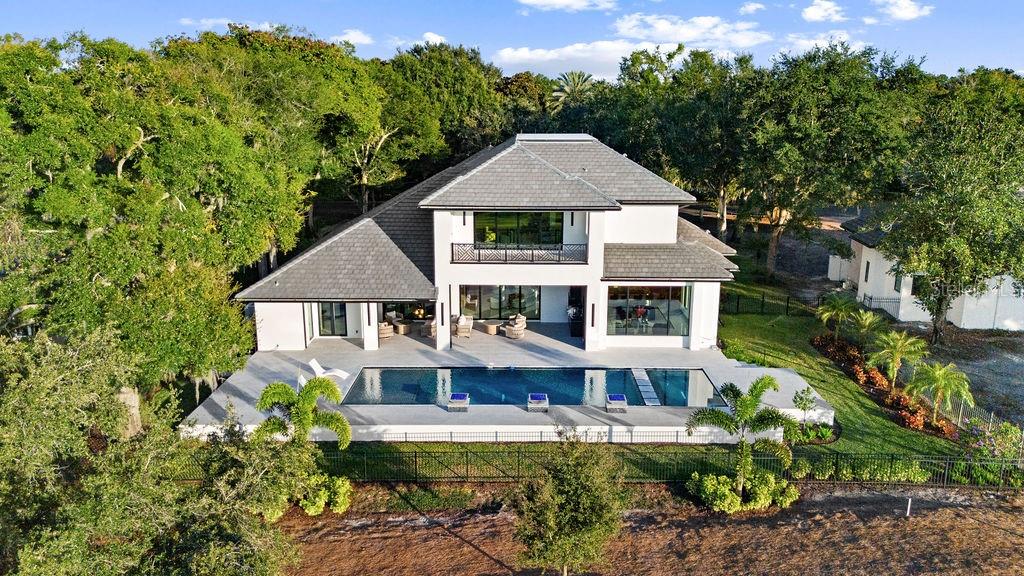 5074 ISLEWORTH COUNTRY CLUB DRIVE