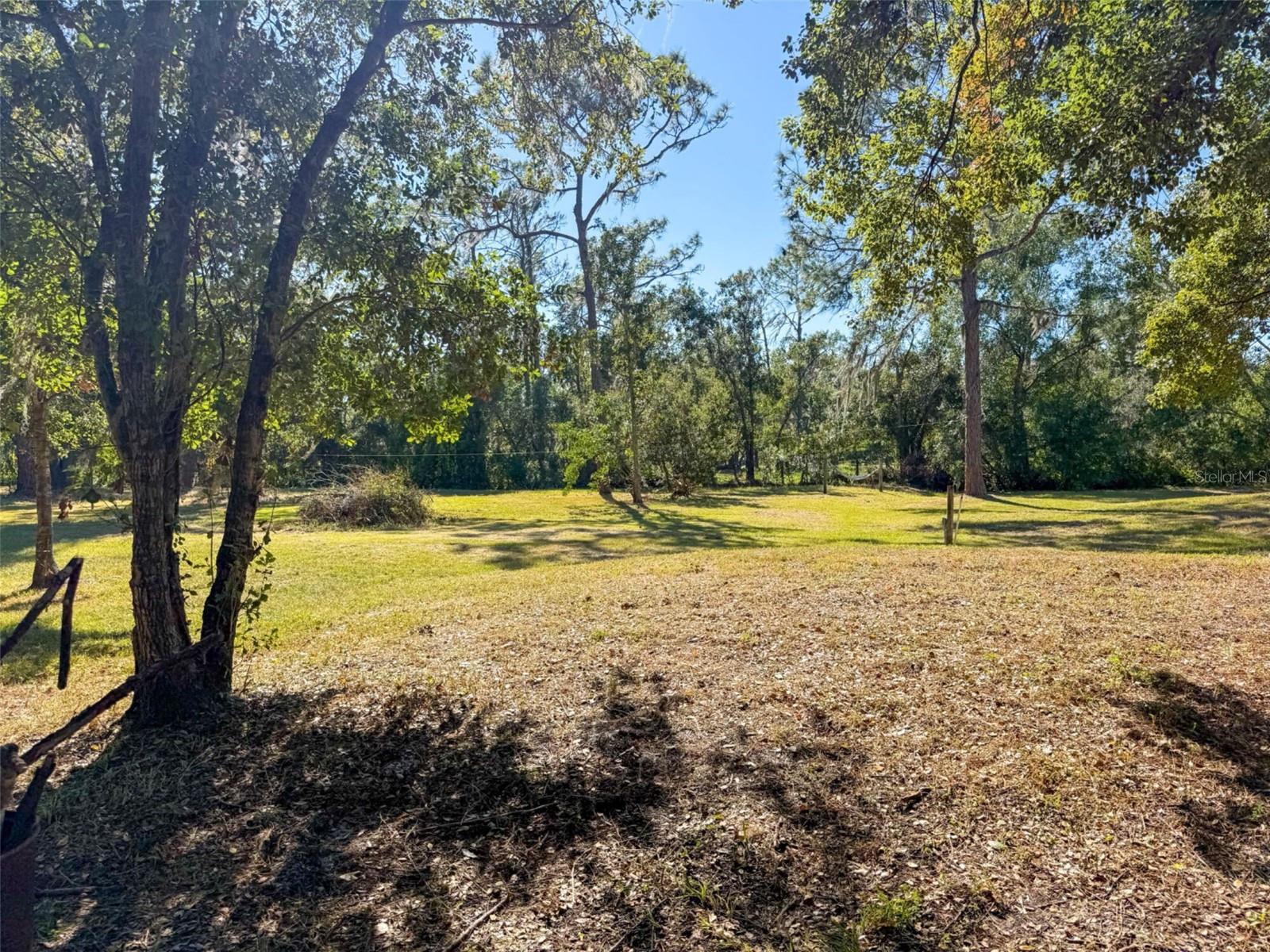 WILLOW SHORES - Residential Lease