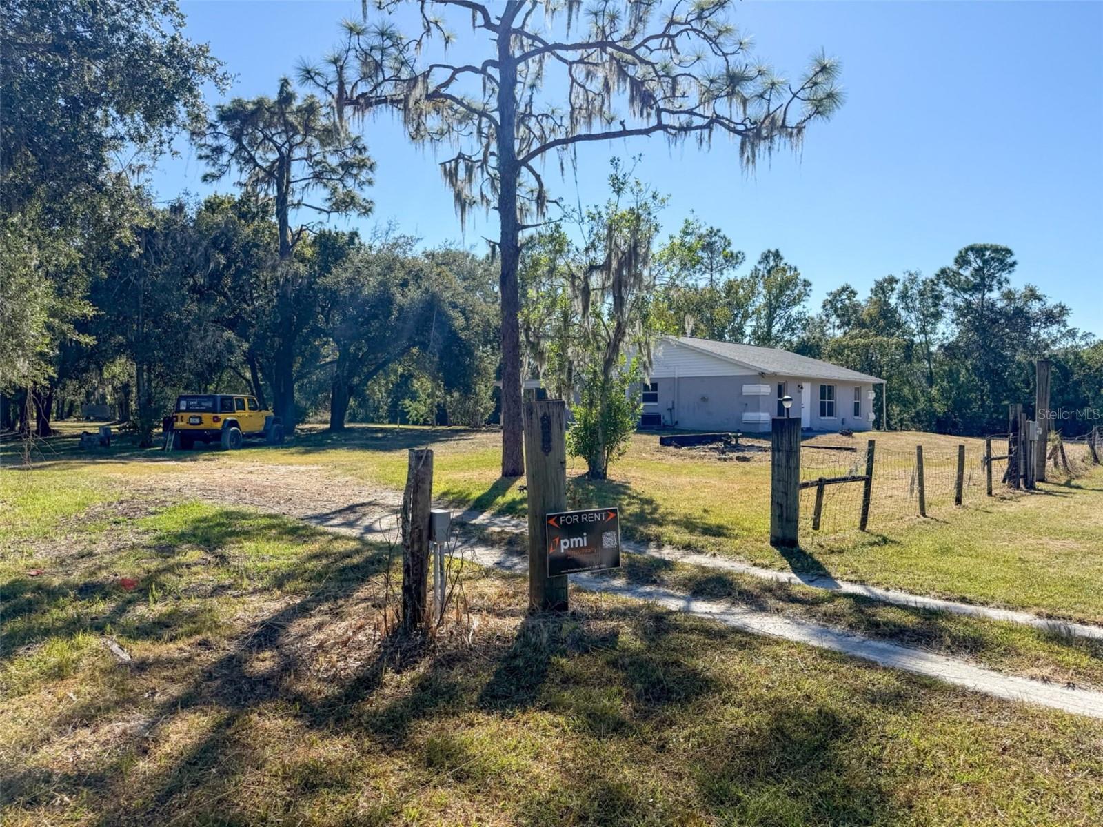 WILLOW SHORES - Residential Lease