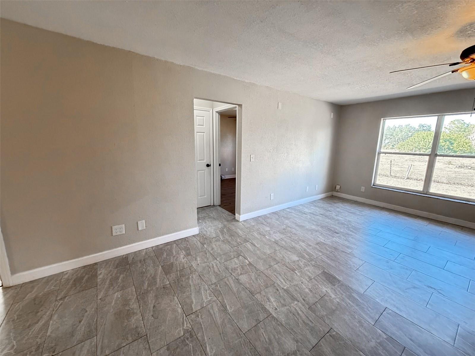 WILLOW SHORES - Residential Lease