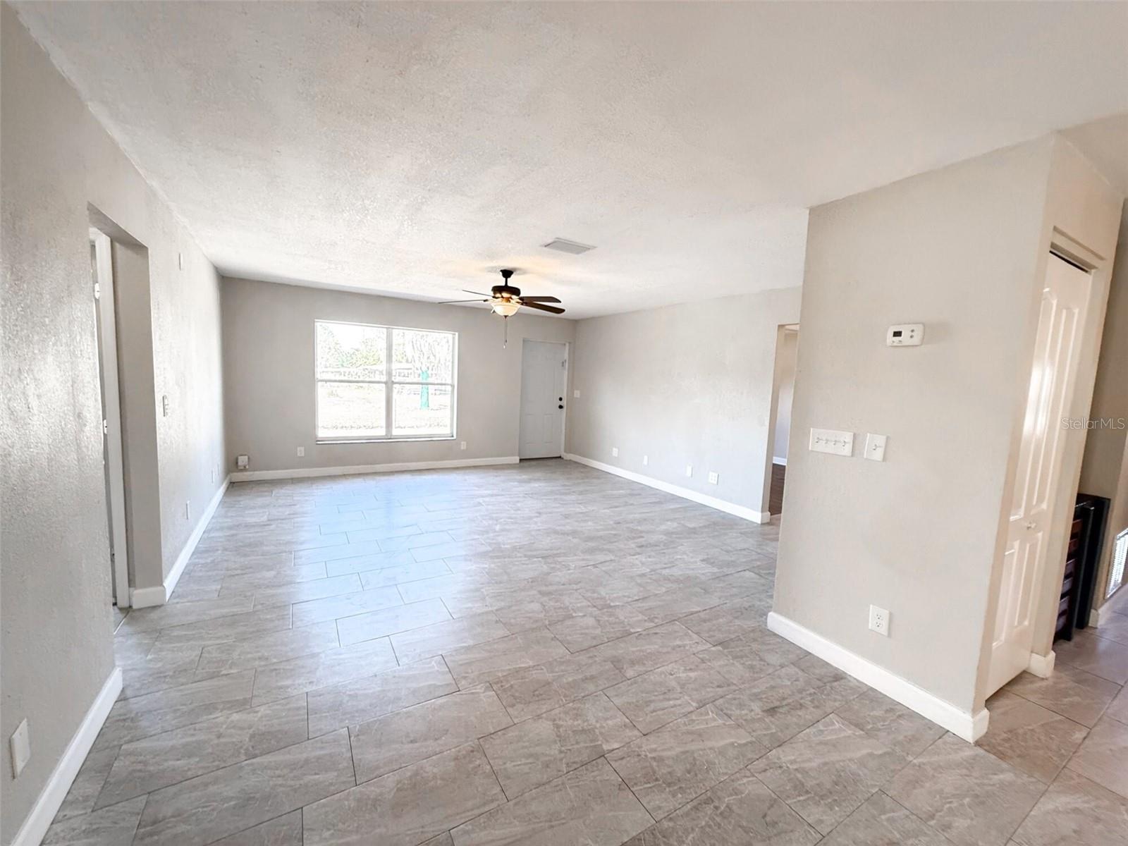 WILLOW SHORES - Residential Lease