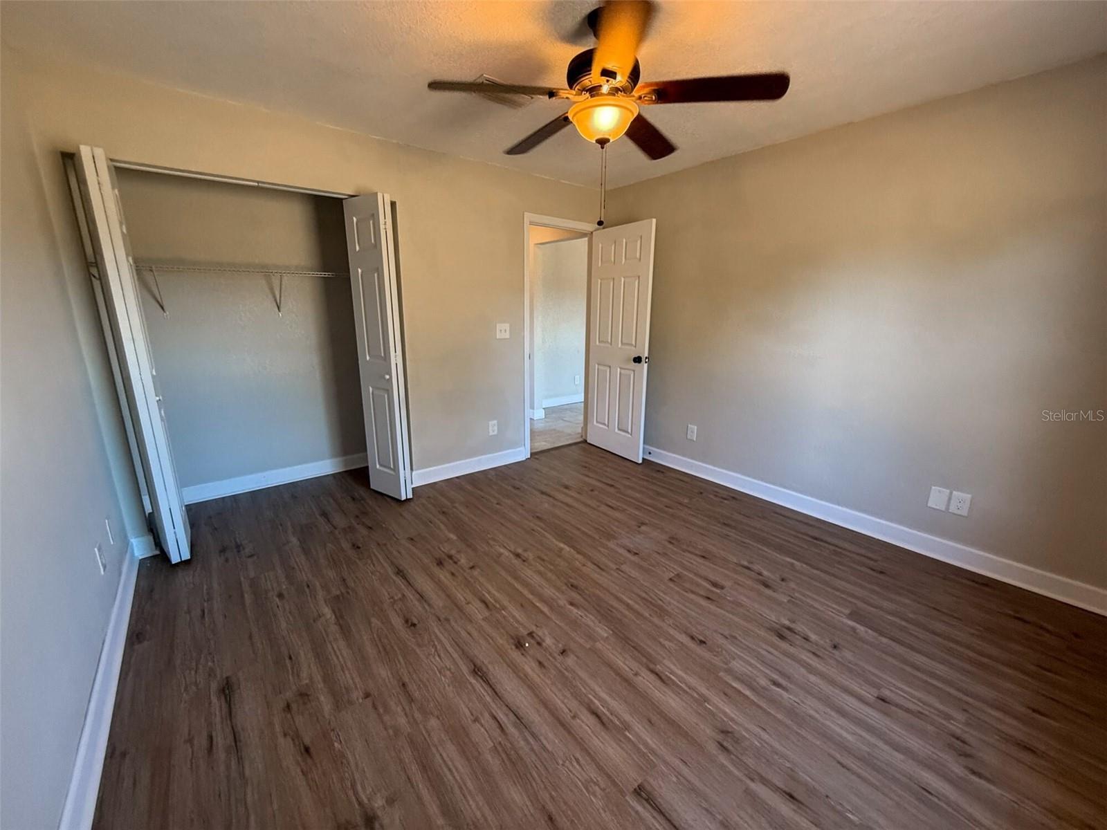 WILLOW SHORES - Residential Lease