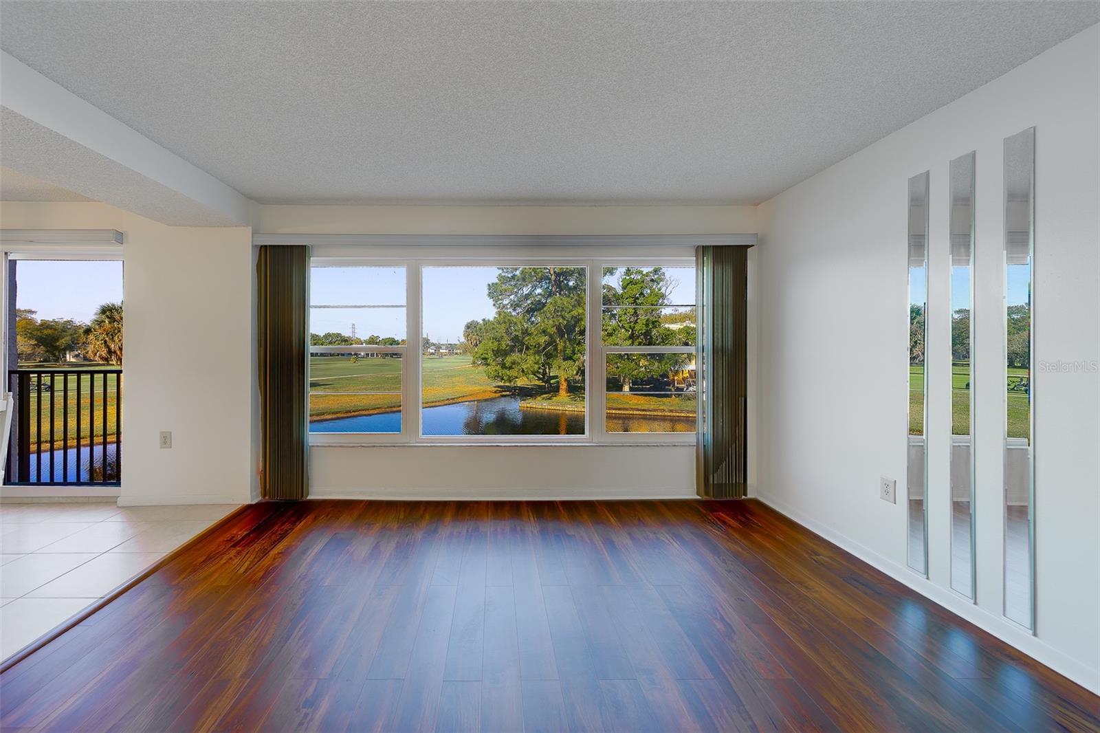 PENTHOUSE GREENS - Residential