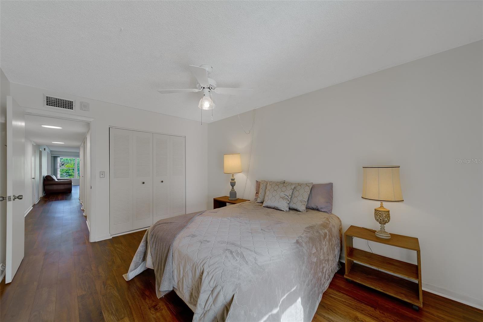 PENTHOUSE GREENS - Residential