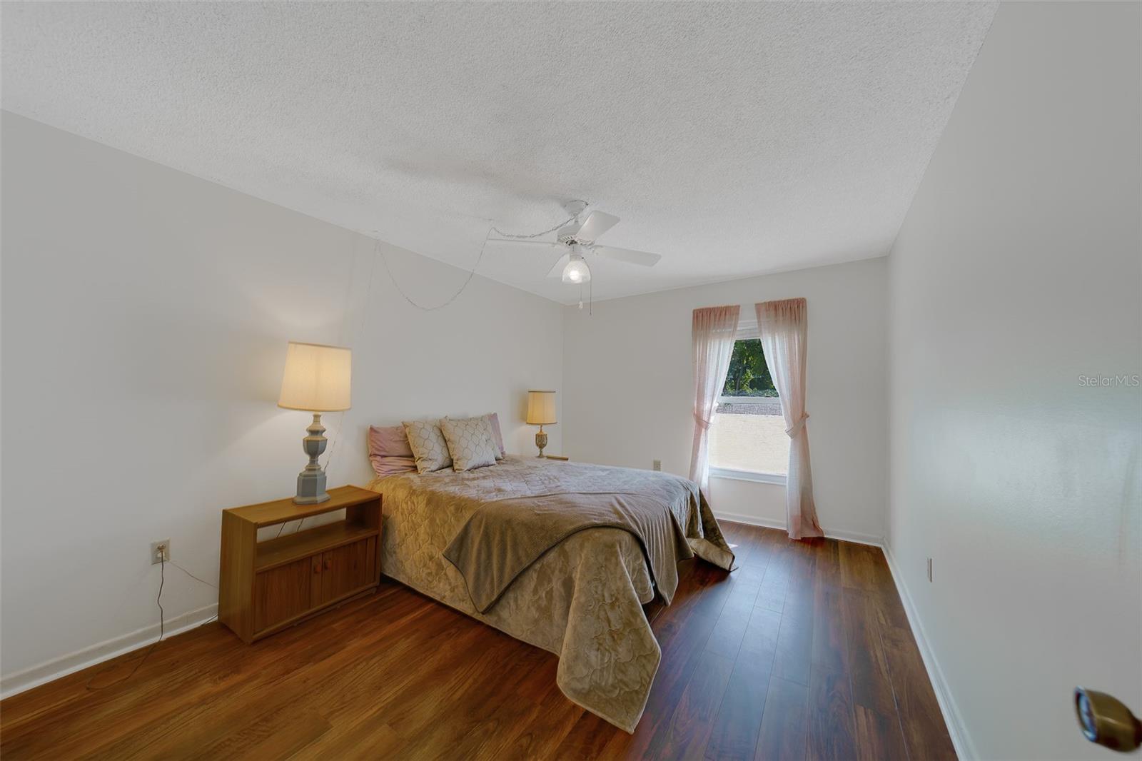 PENTHOUSE GREENS - Residential