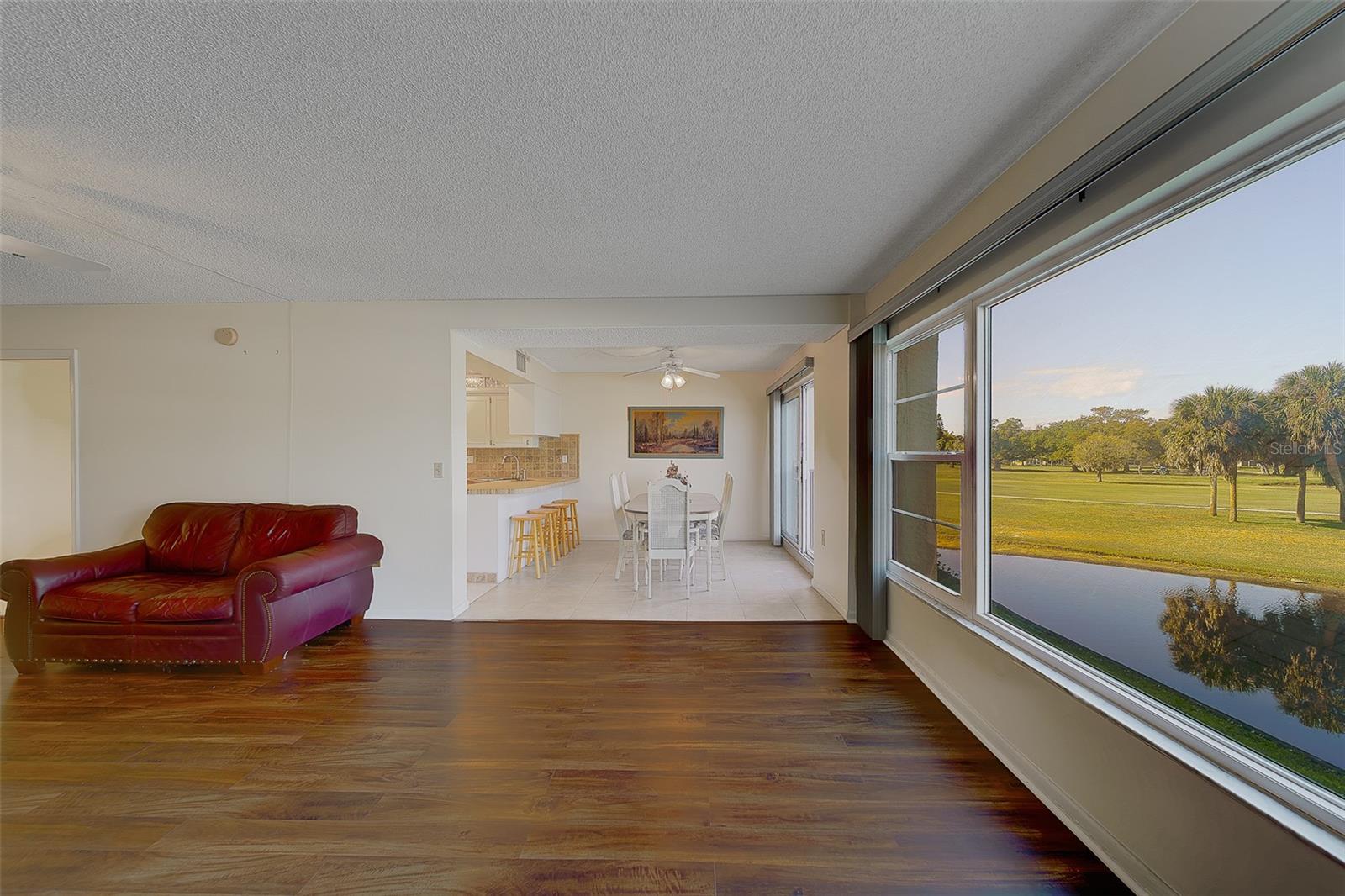 PENTHOUSE GREENS - Residential