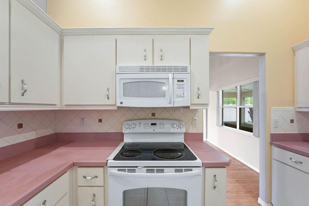 PINE GROVE - Residential