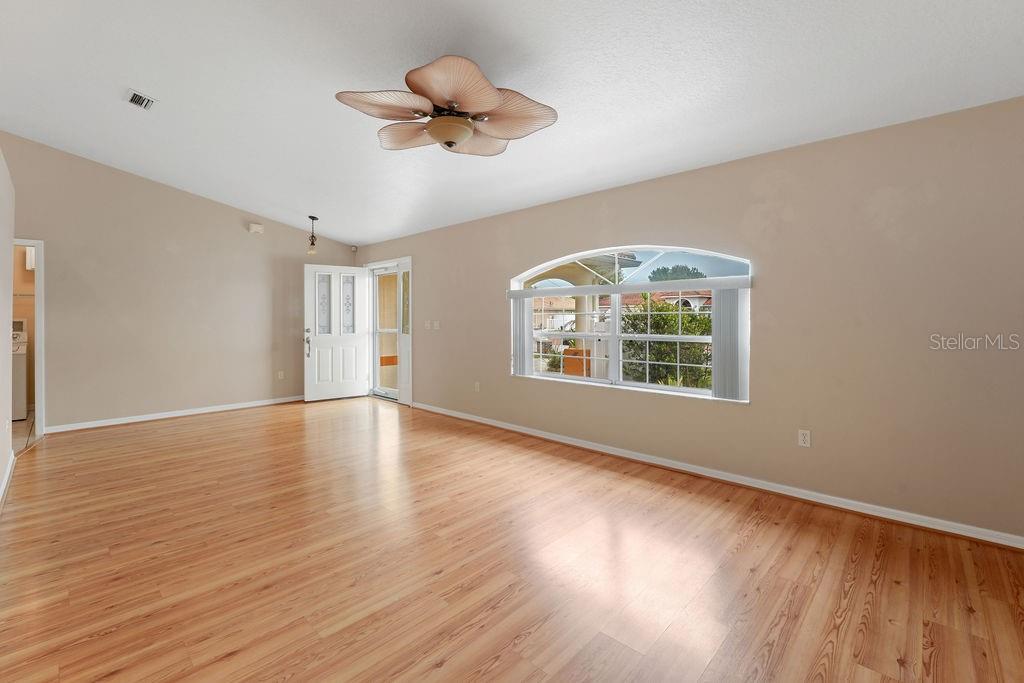 PINE GROVE - Residential