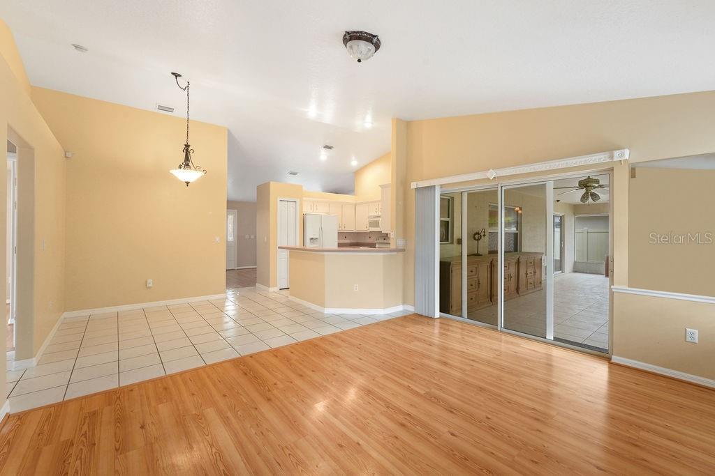 PINE GROVE - Residential