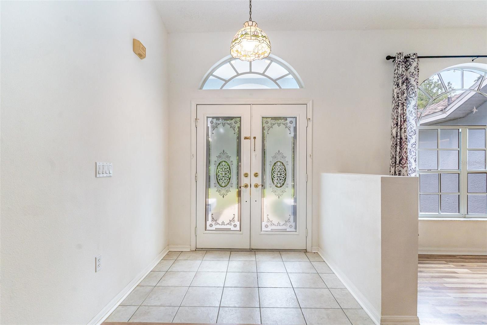 1415 E CLEVELAND STREET