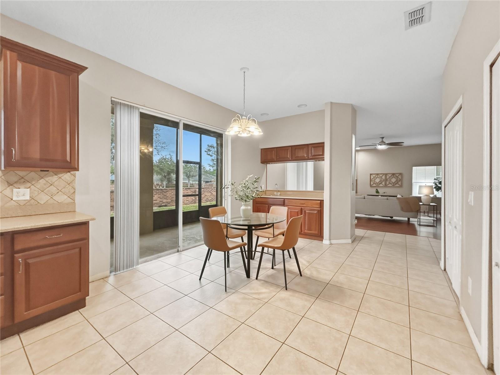 WYNDHAM LAKES ESTATES UNIT 1 63/29 LOT 122 BLK 2 P - Residential