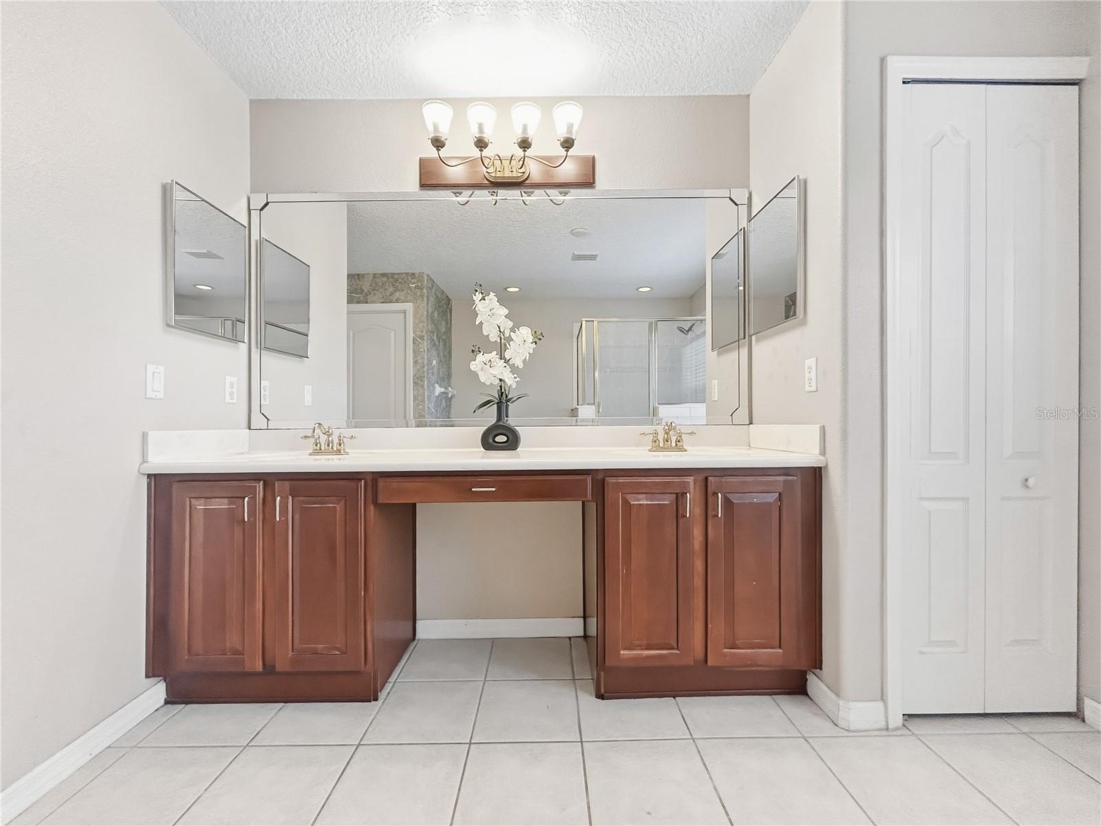 WYNDHAM LAKES ESTATES UNIT 1 63/29 LOT 122 BLK 2 P - Residential