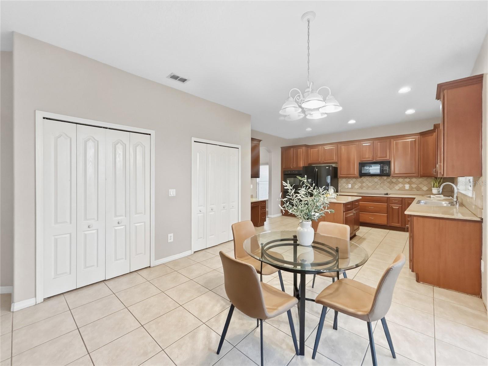 WYNDHAM LAKES ESTATES UNIT 1 63/29 LOT 122 BLK 2 P - Residential