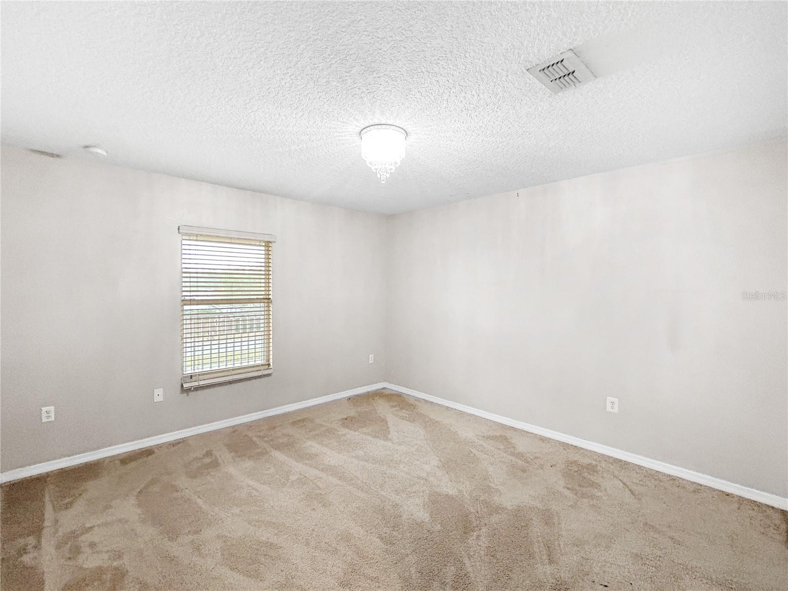 WYNDHAM LAKES ESTATES UNIT 1 63/29 LOT 122 BLK 2 P - Residential