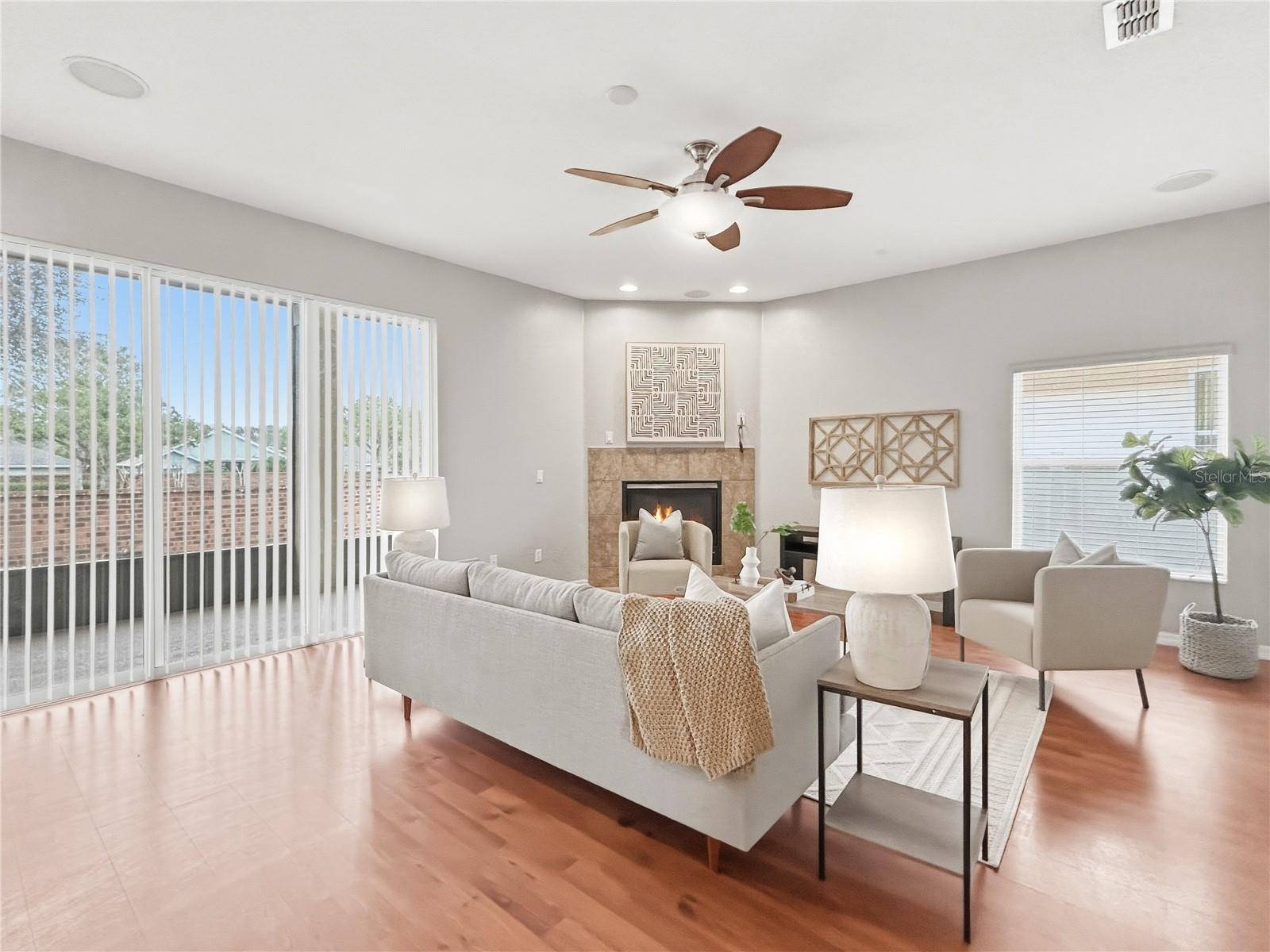 WYNDHAM LAKES ESTATES UNIT 1 63/29 LOT 122 BLK 2 P - Residential